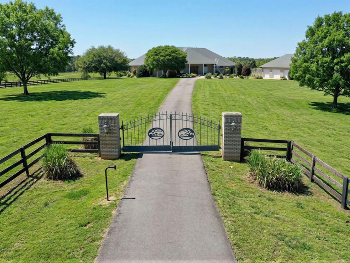 52 Acre Equestrian Estate - photo 4