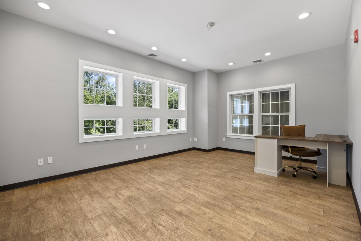 Turn-Key Equestrian Facility - photo 19