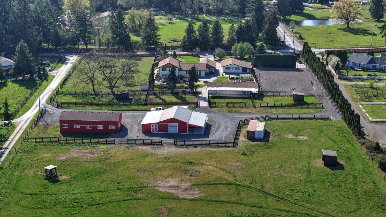 An Exceptional 10-Acre Equestrian Estate - photo 29