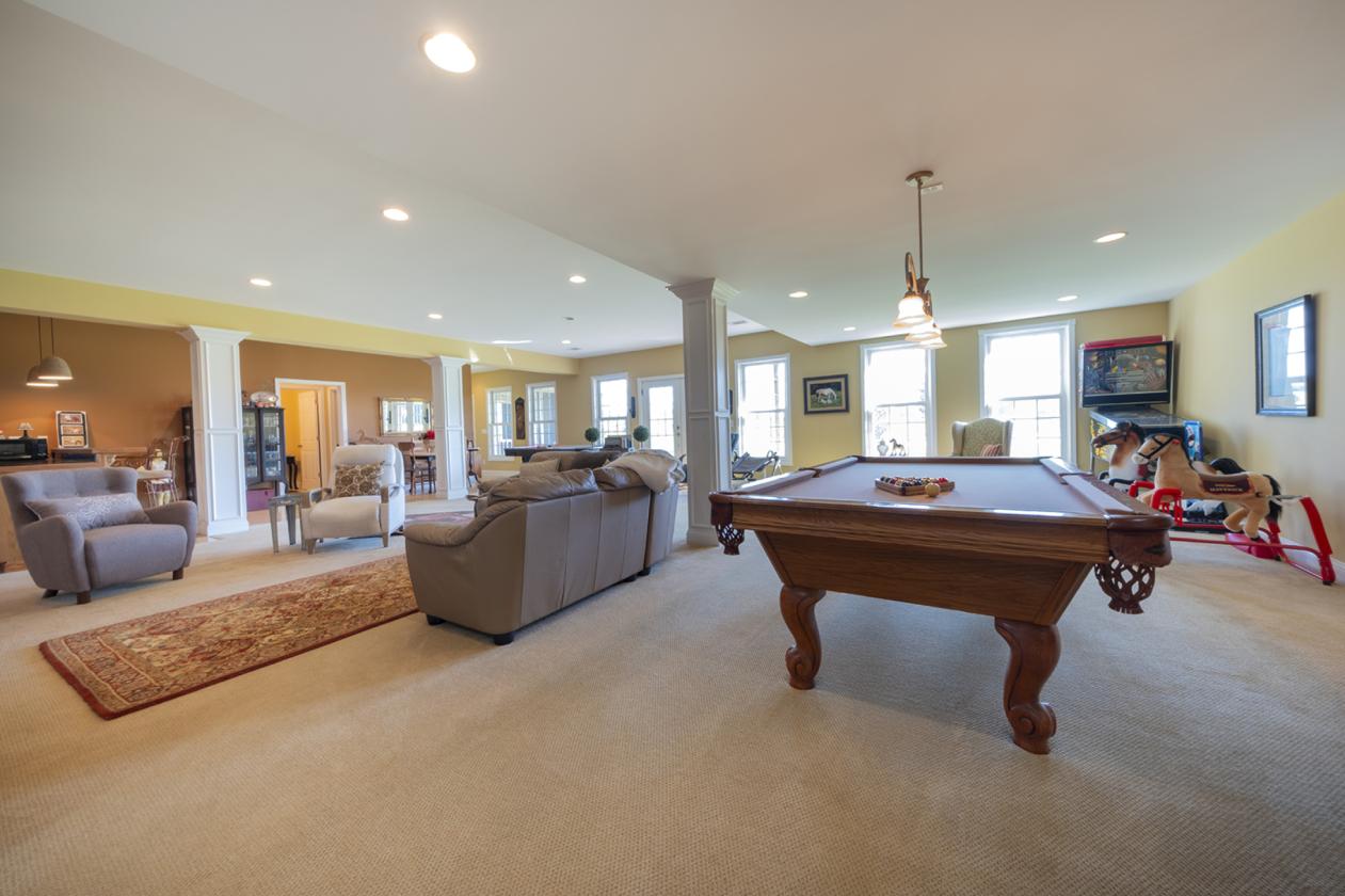 LUXURY HOME IN AMAZING EQUESTRIAN COMMUNITY - photo 26