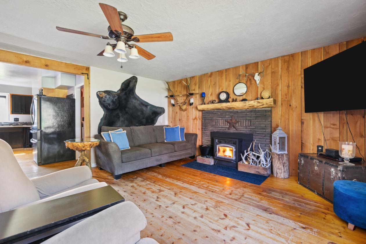 Ultimate Homestead Surrounded by Elk Fdn Land - photo 8
