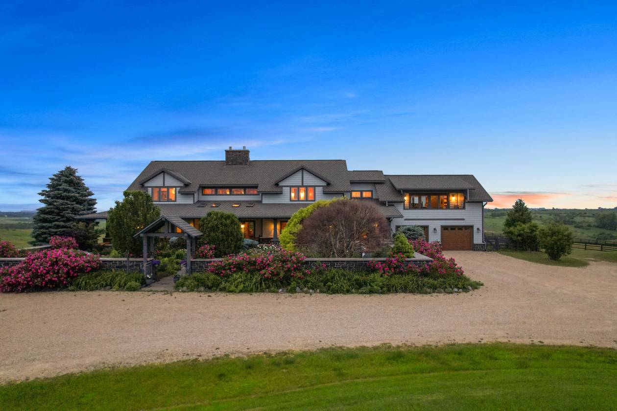 Horse Property for sale.