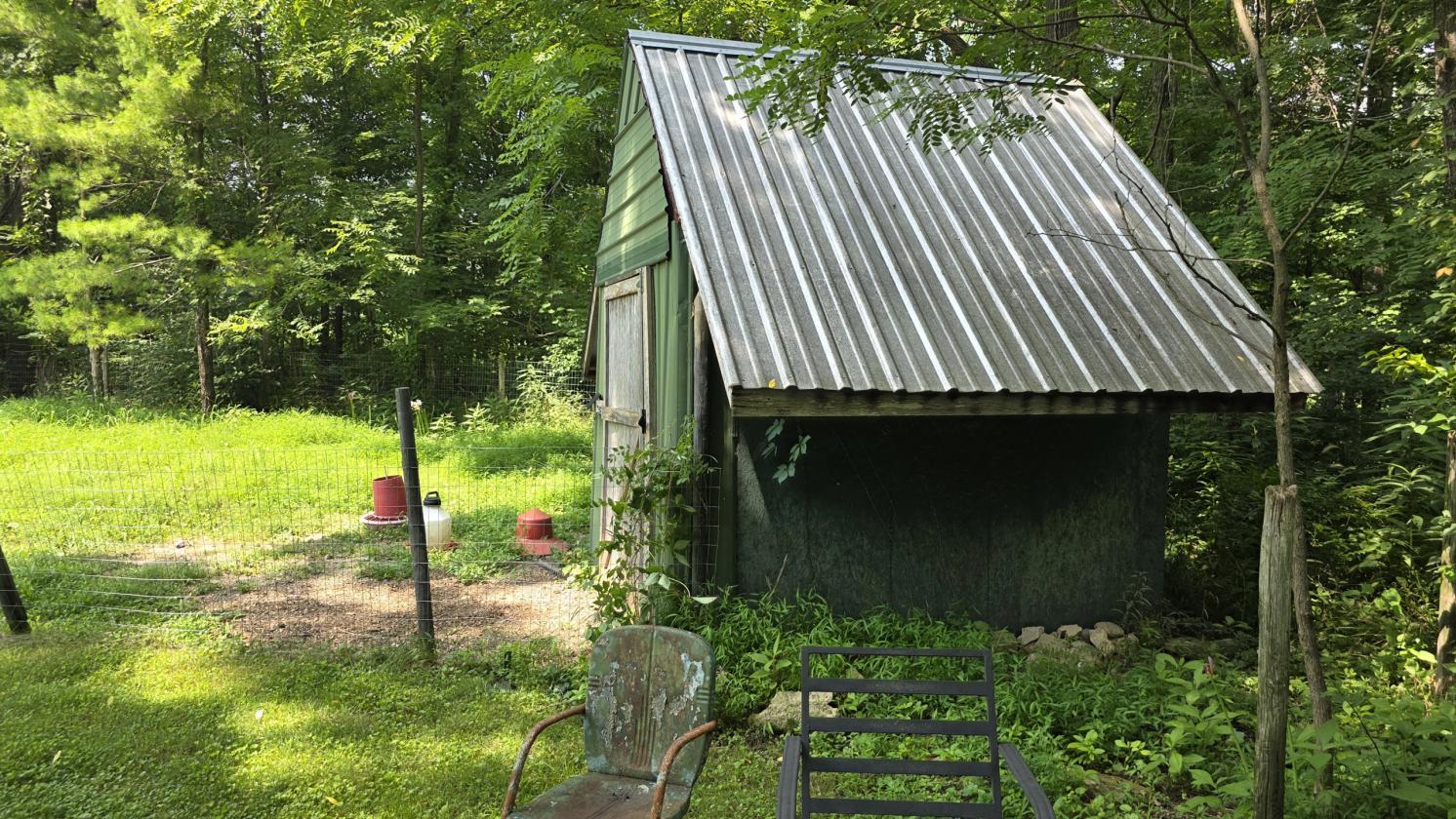 Hobby Farm in Southern Indiana! - photo 12