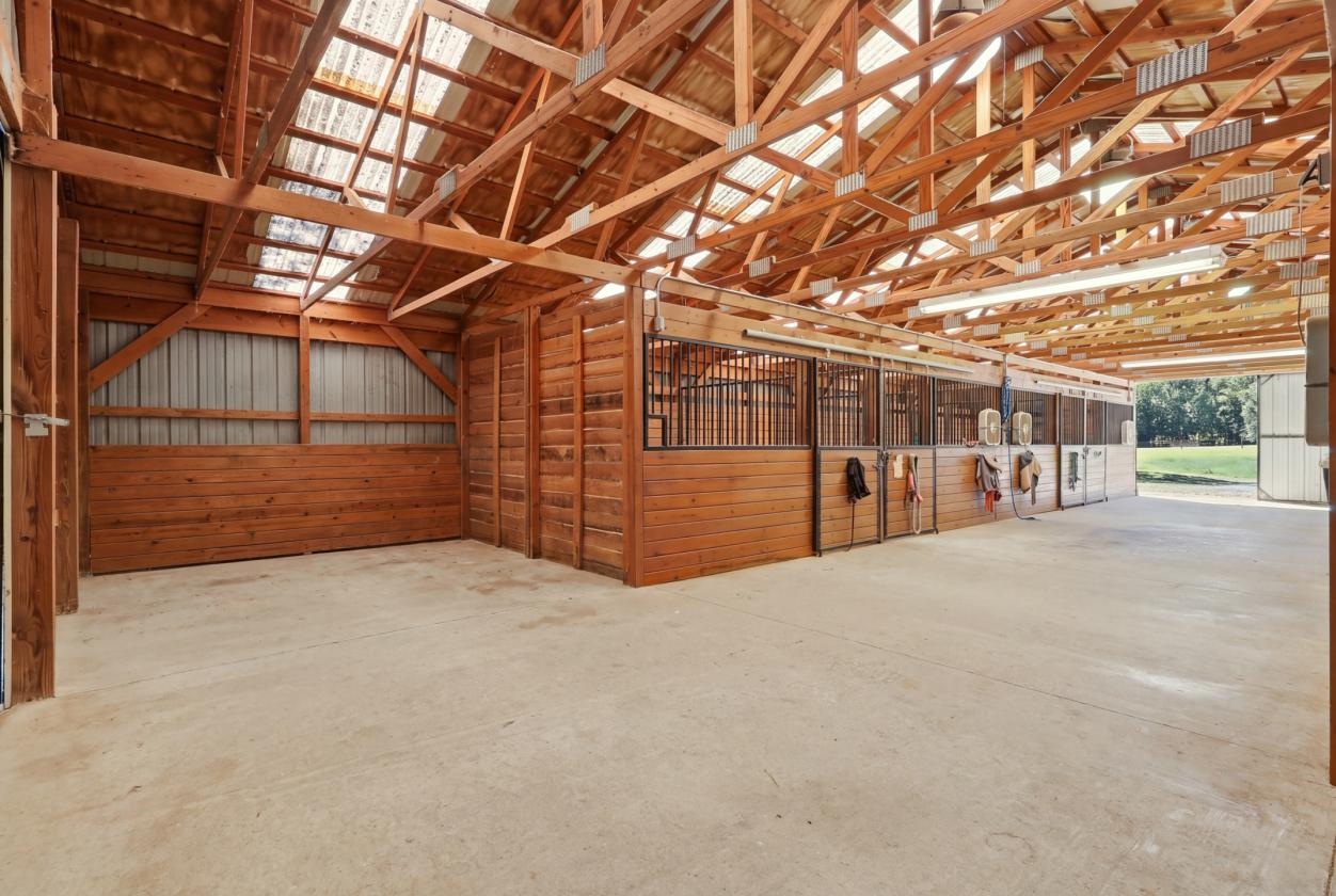Horse Property for Sale in Tranquil Setting - photo 3
