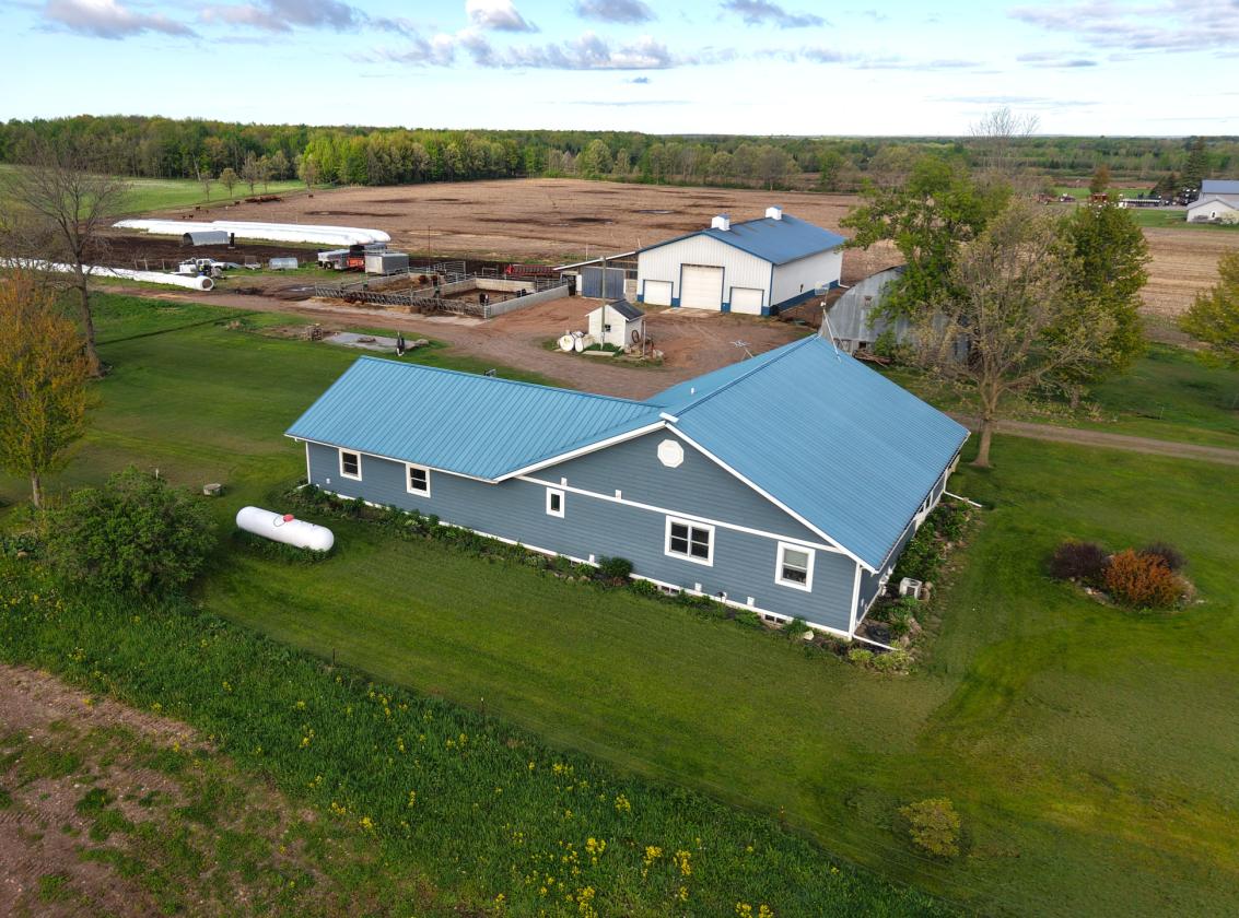 Move-In Ready Hobby Farm with Home - photo 16