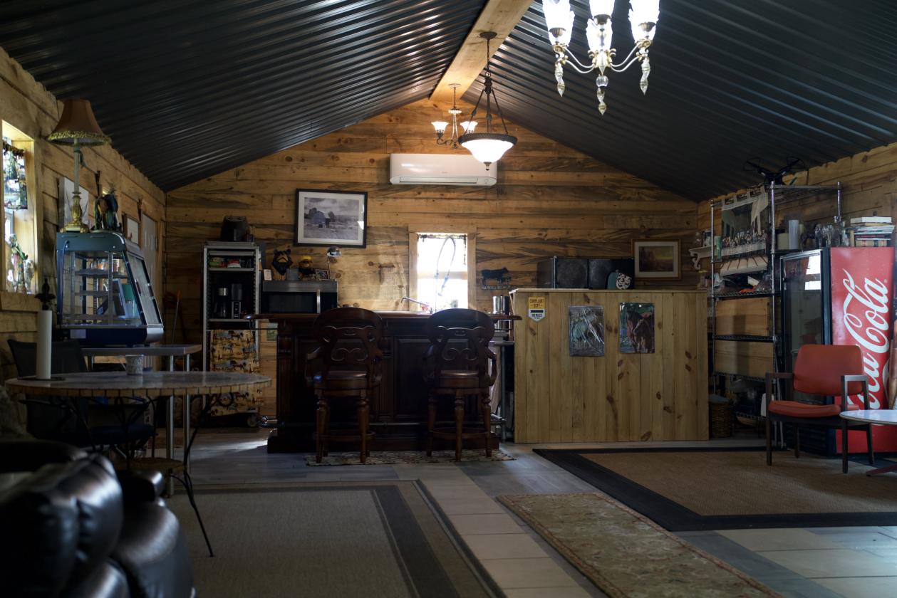 273+/- Acres With 20,000 Square Covered Arena - photo 28
