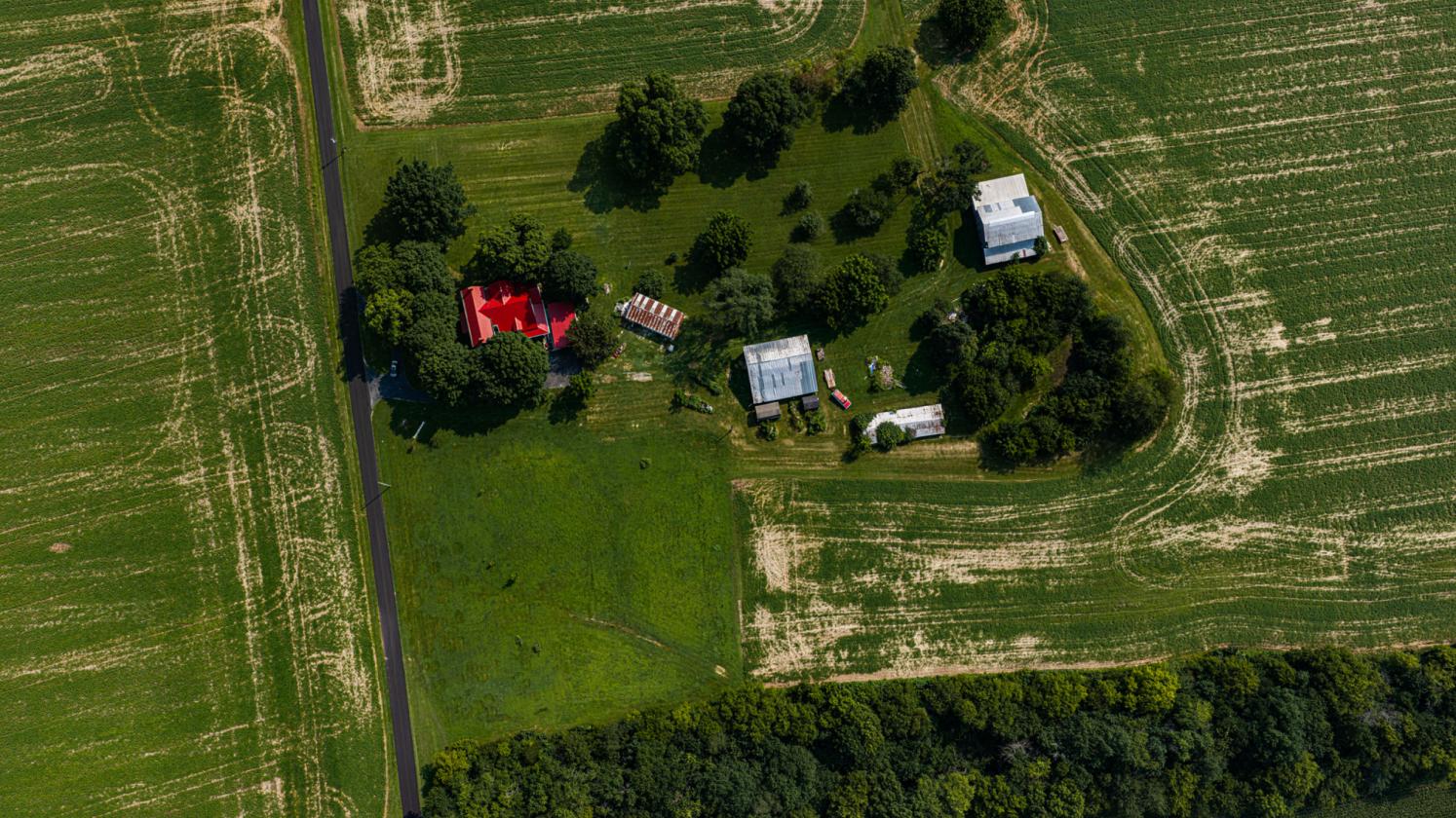 GORGEOUS PROPERTY WITH 12.72 ACRES - photo 22