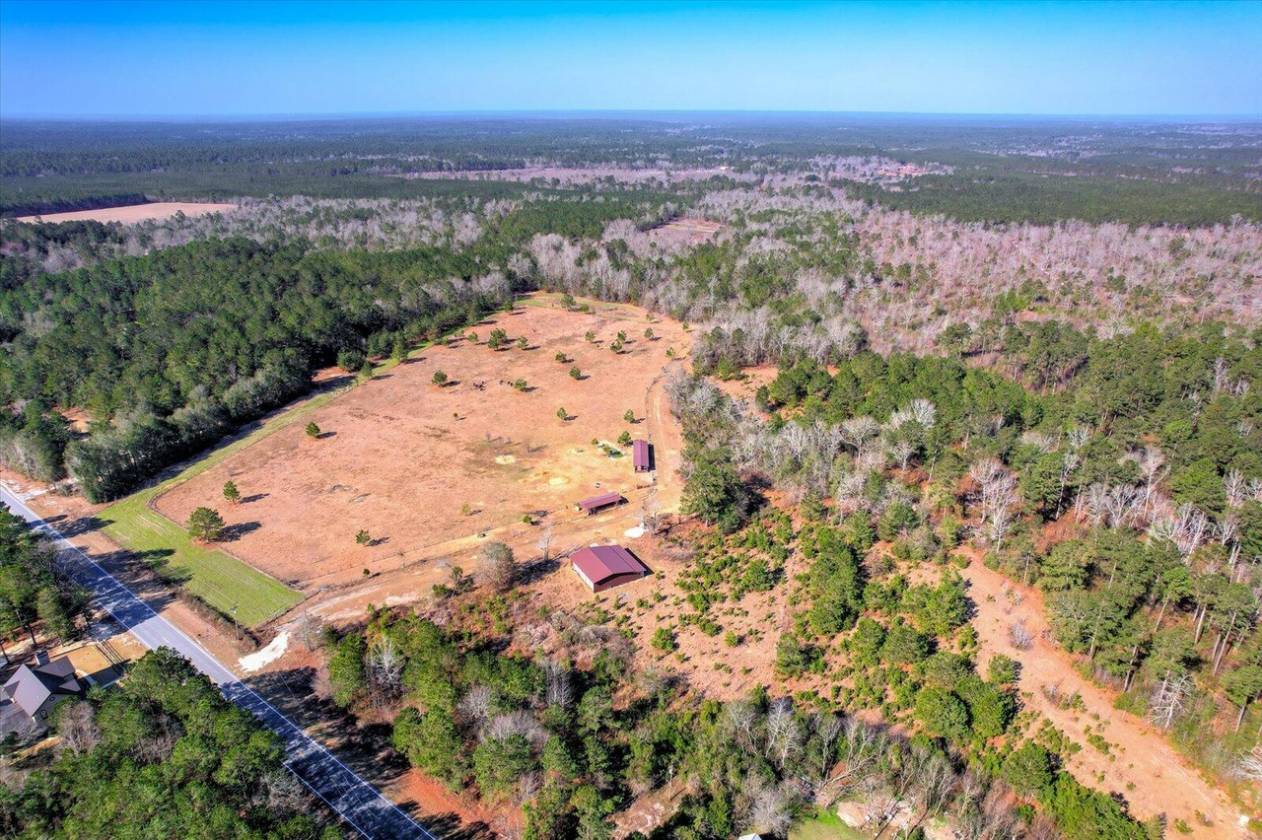 Beautiful 61-Acre Horse Property - photo 7