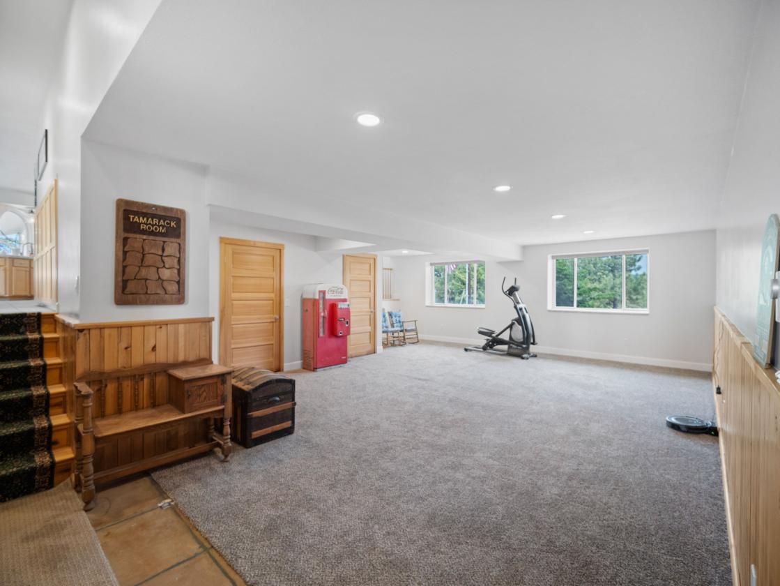 Home-Bardominium-4.85 Acres! - photo 8