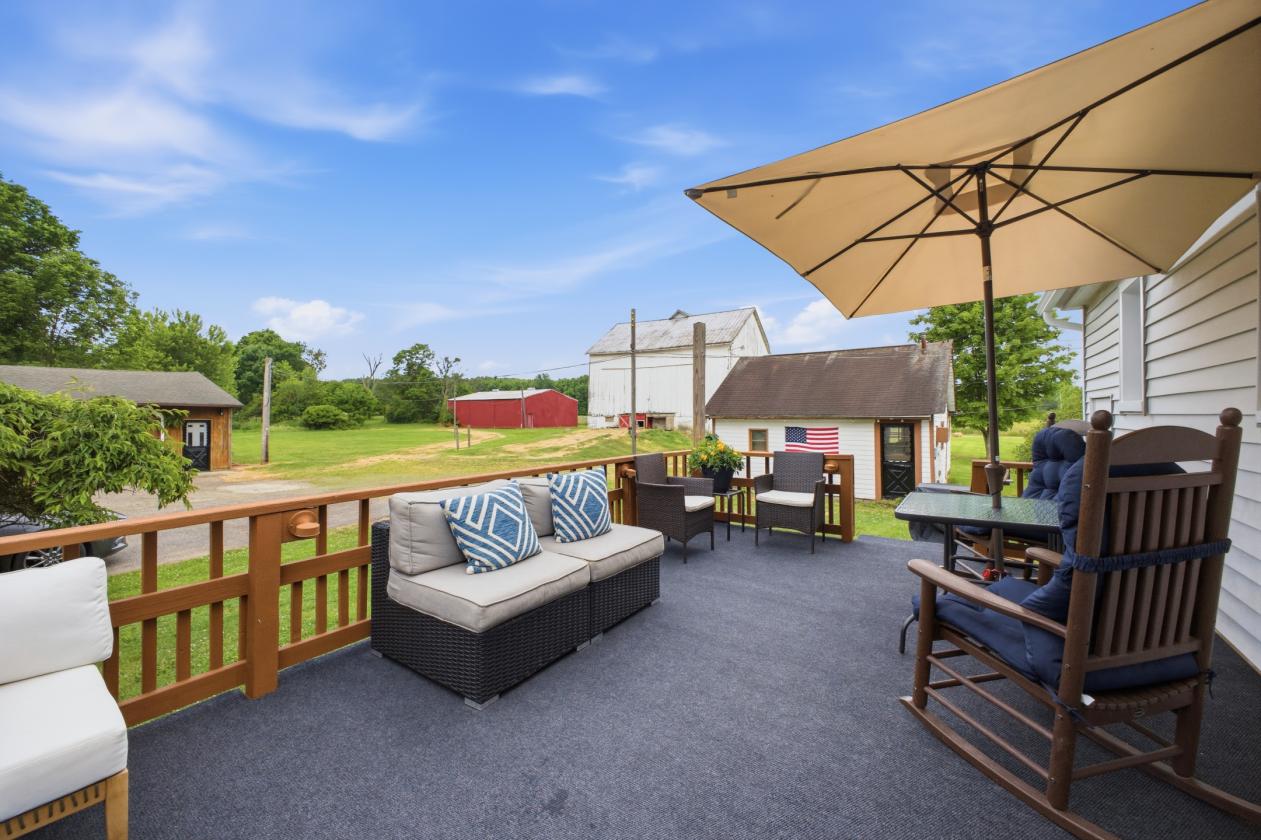 62.8 Acre Equestrian Farm w/Free Gas! - photo 4