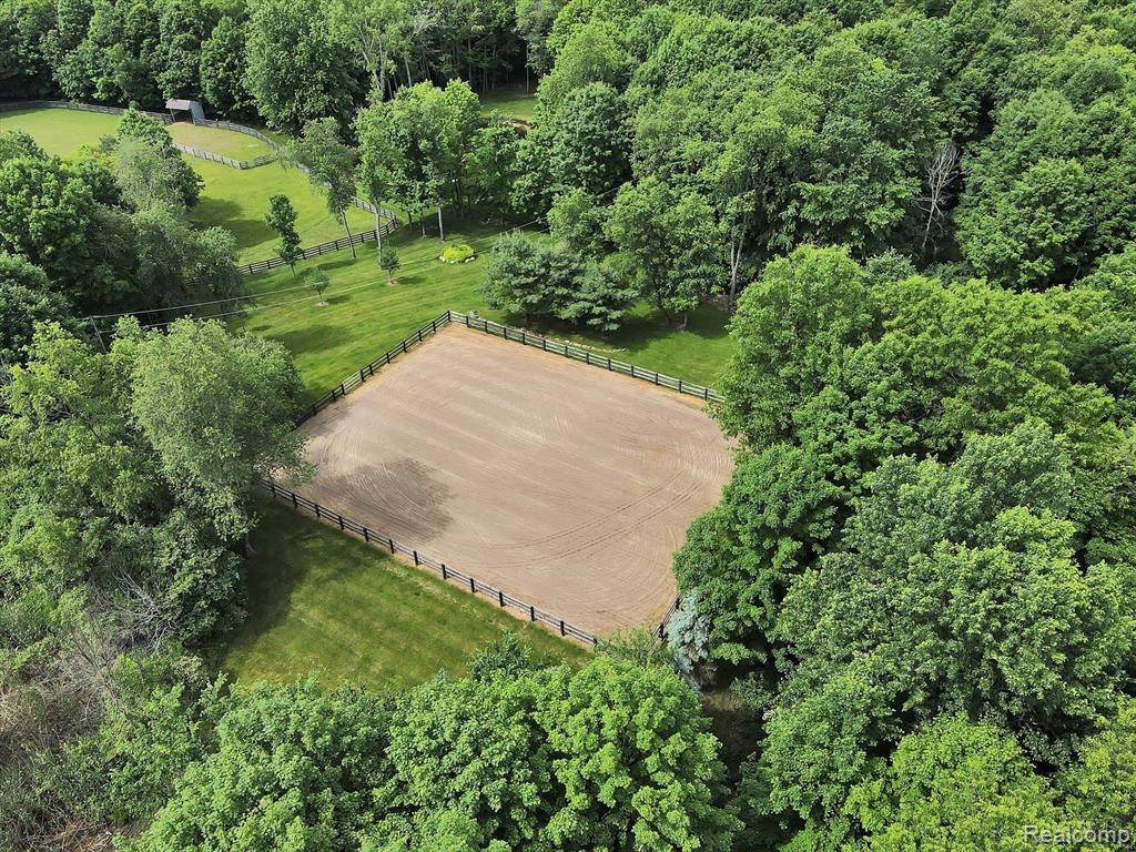 Metamora Hunt Horse Property Estate - photo 11