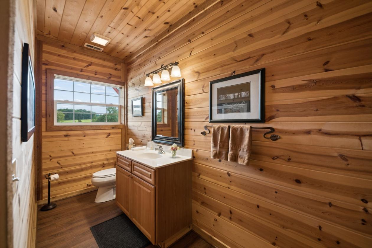 Rare Acreage. Private Equestrian Estate. - photo 14