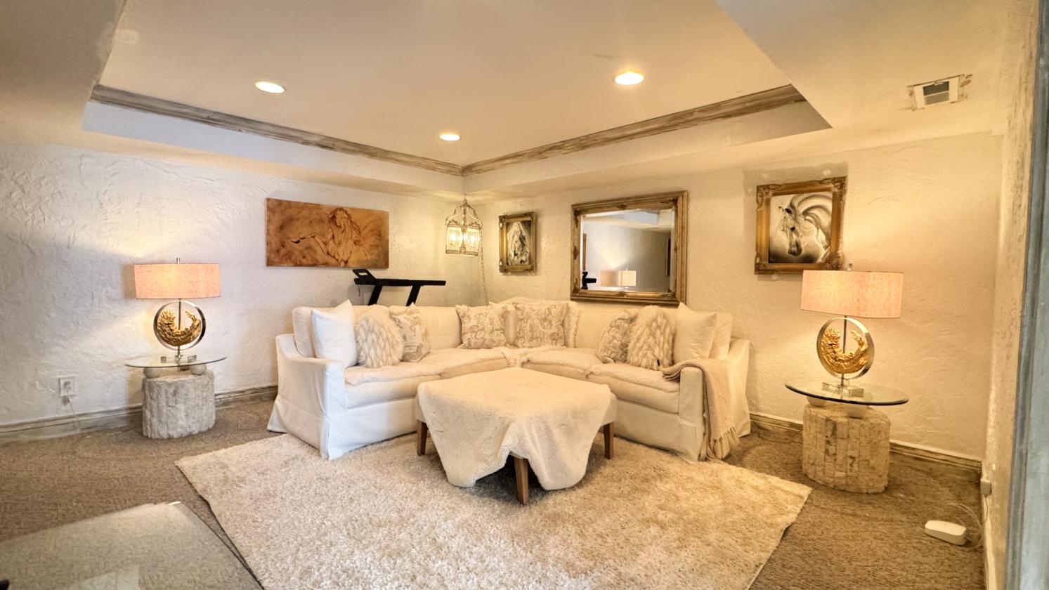 Enchanting Equestrian Estate with Covered Riding Arena - photo 25