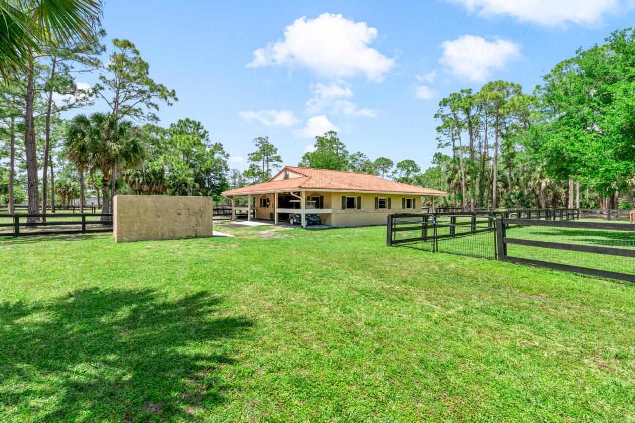 Serene 5 Acre Equestrian Estate - photo 6