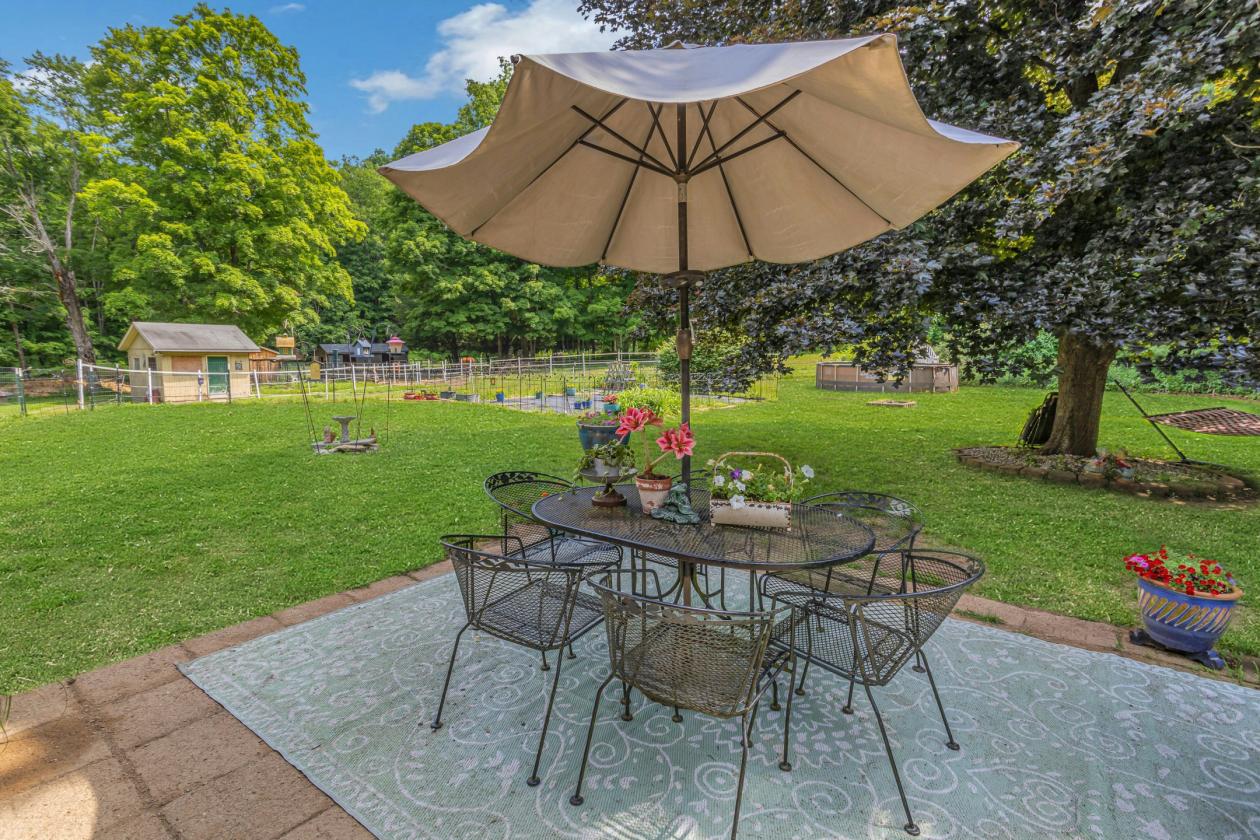 Income-Producing Equestrian Retreat! - photo 16