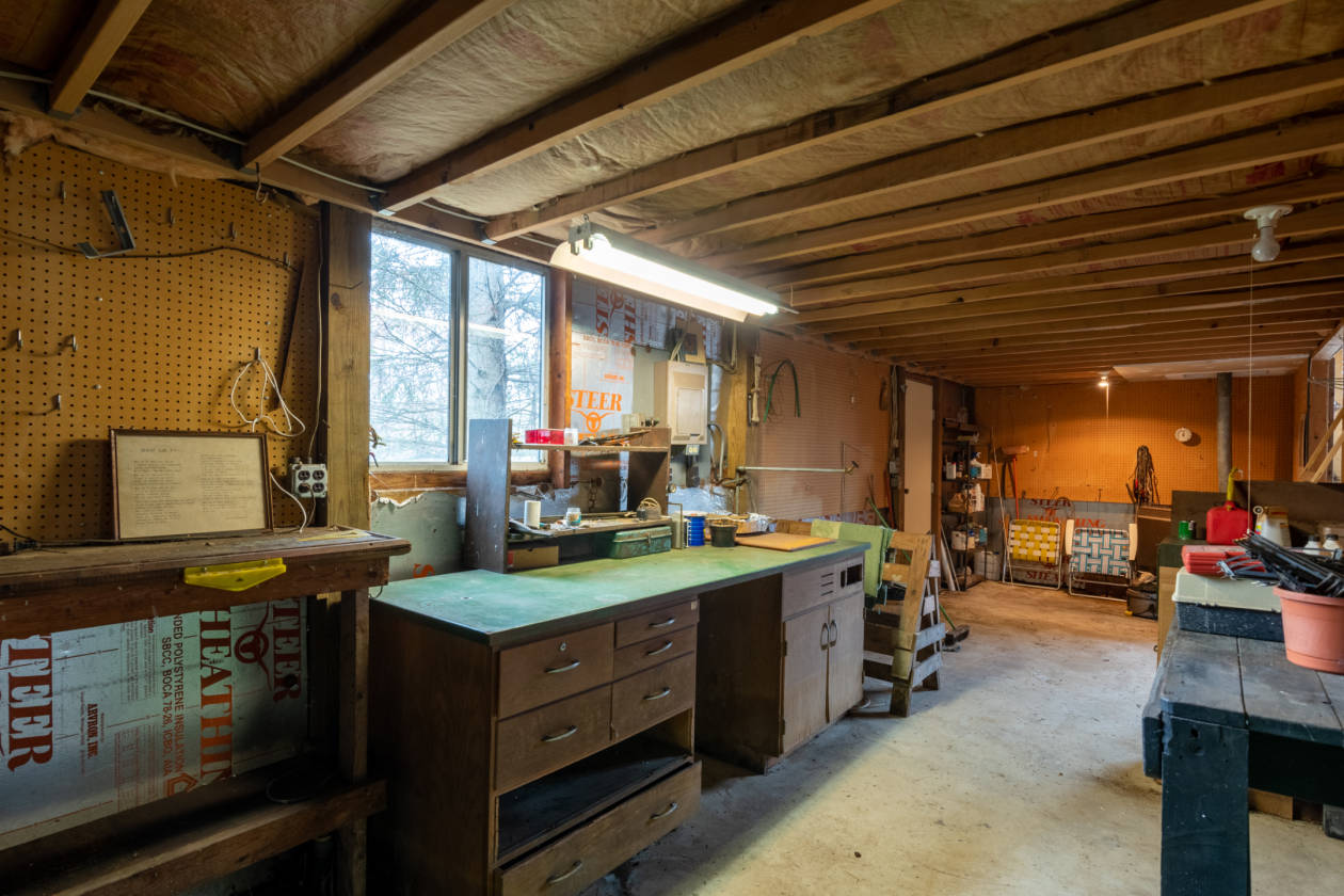 Horse farm for sale Holland, Allegan County, Michigan Horse ranch