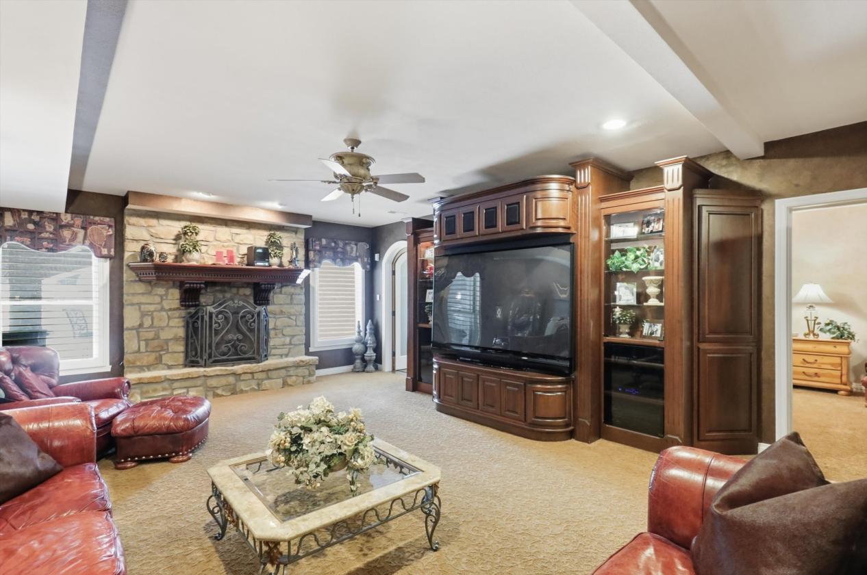 Extraordinary Equestrian Estate - photo 16