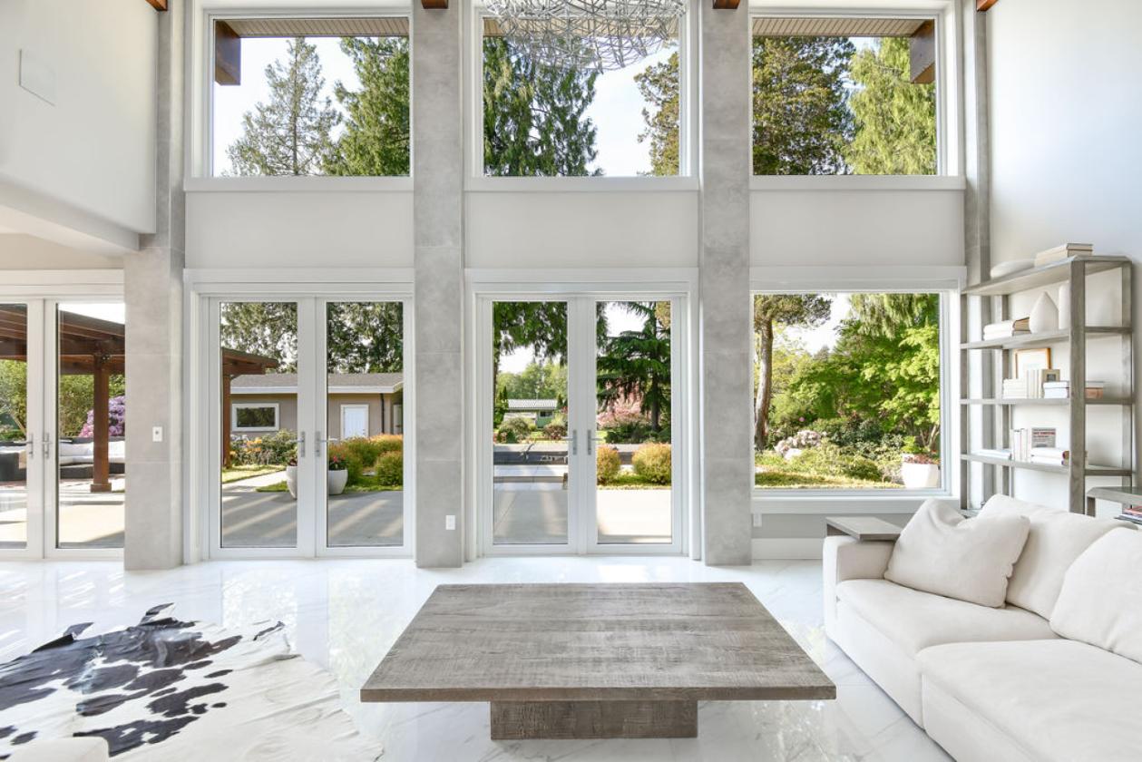 Luxury legacy estate on park-like 4.64 acres - photo 5
