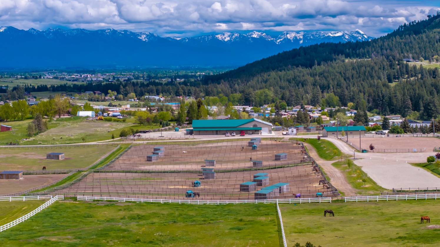 Horse Property for sale.