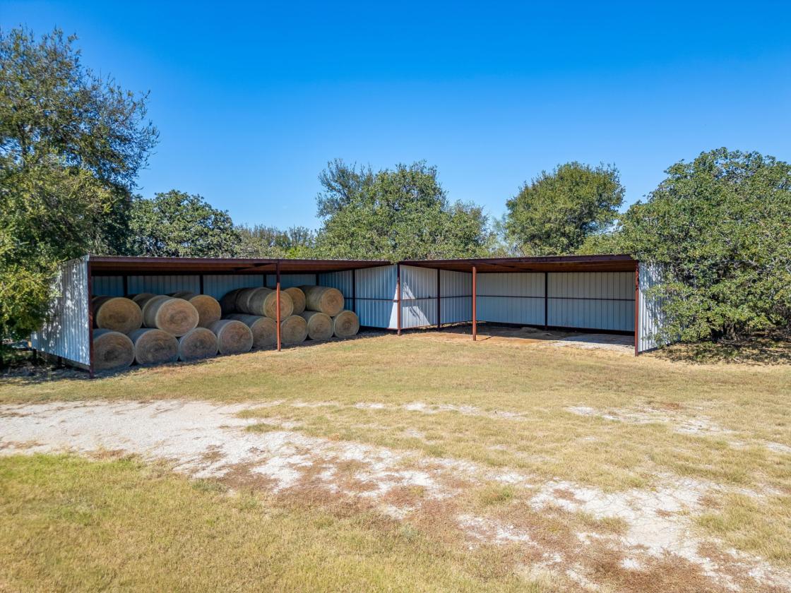 15+ ACRES W/ HOME, BARN, SHOP, AND COASTAL HAY - photo 11