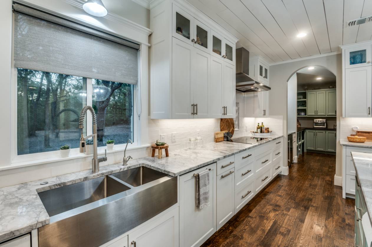 Contemporary farmhouse - photo 4