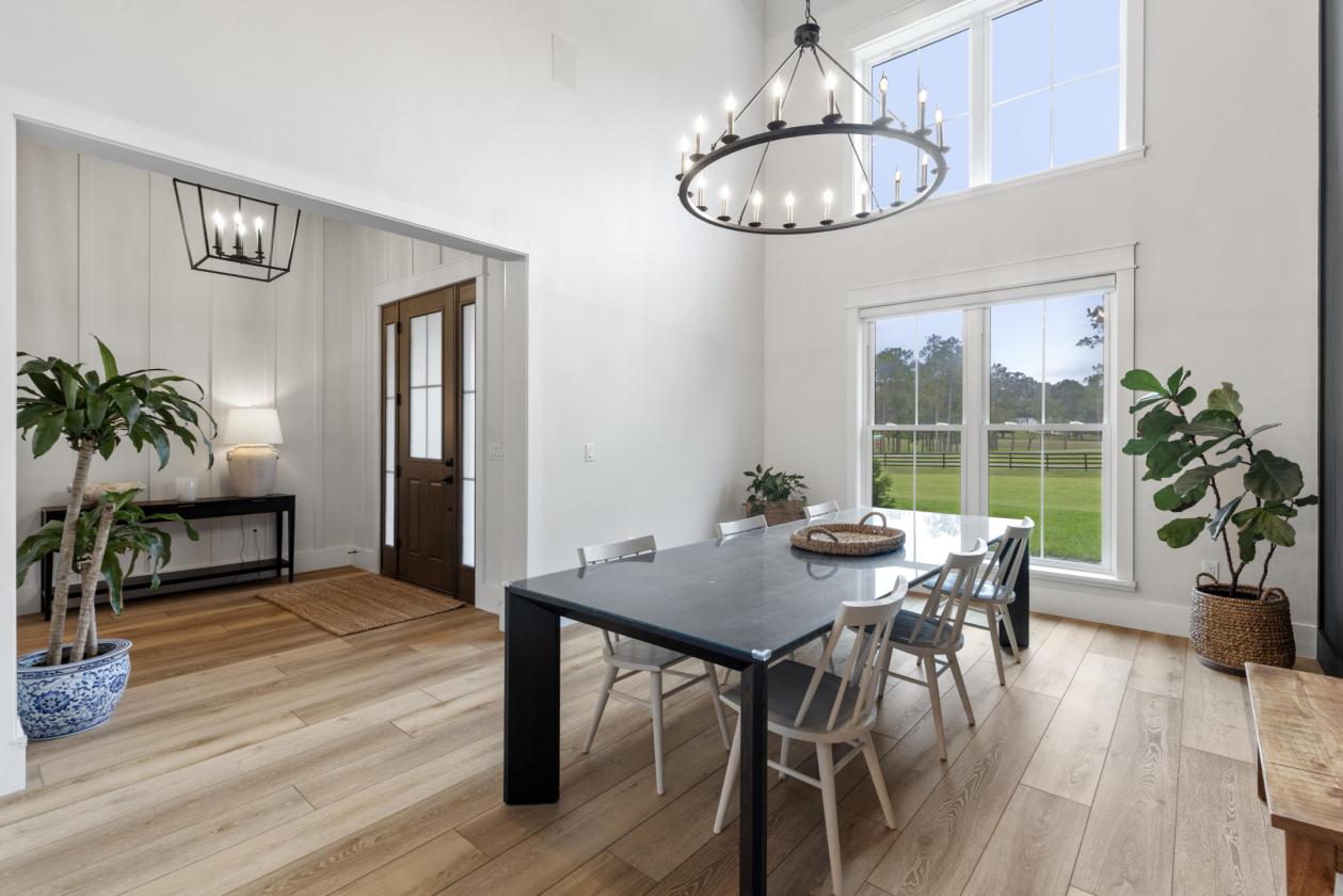 Lakewood Ranches Modern Estate - photo 16