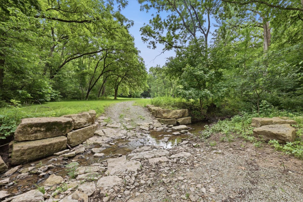 Luxury Equestrian Estate on 125 Acres - photo 8