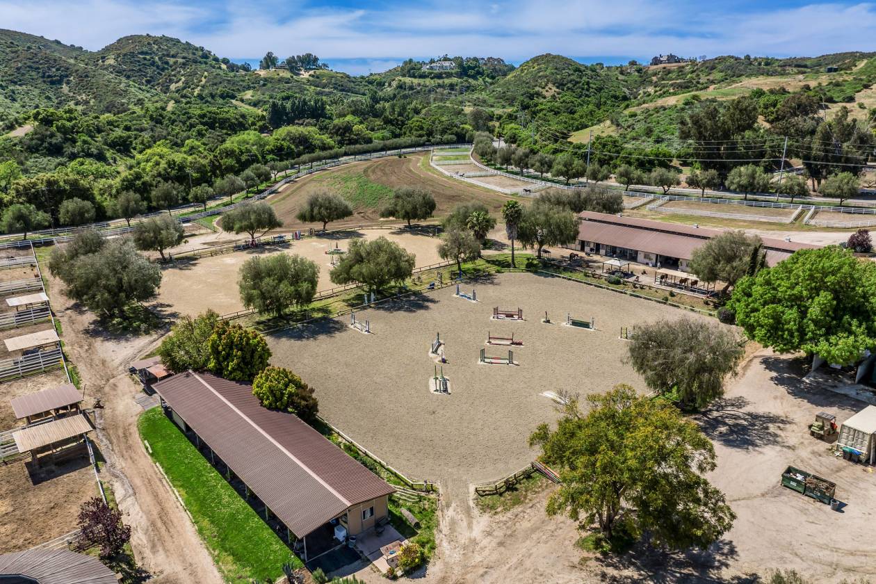Home & Equestrian Facility-20 Acres-Hidden Valley - photo 12