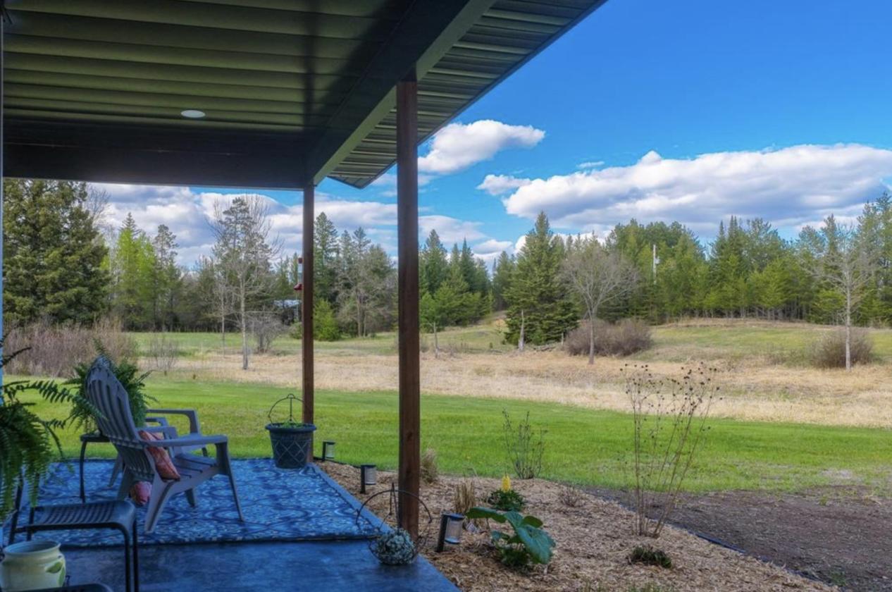 Modern Farmhouse on 36 Acres - photo 15