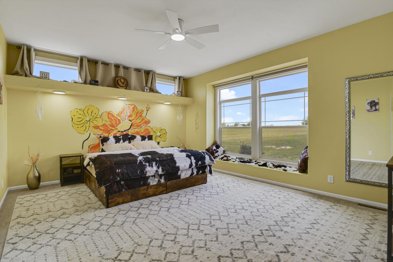 Equestrian Property for the Horse Enthusiast - photo 17