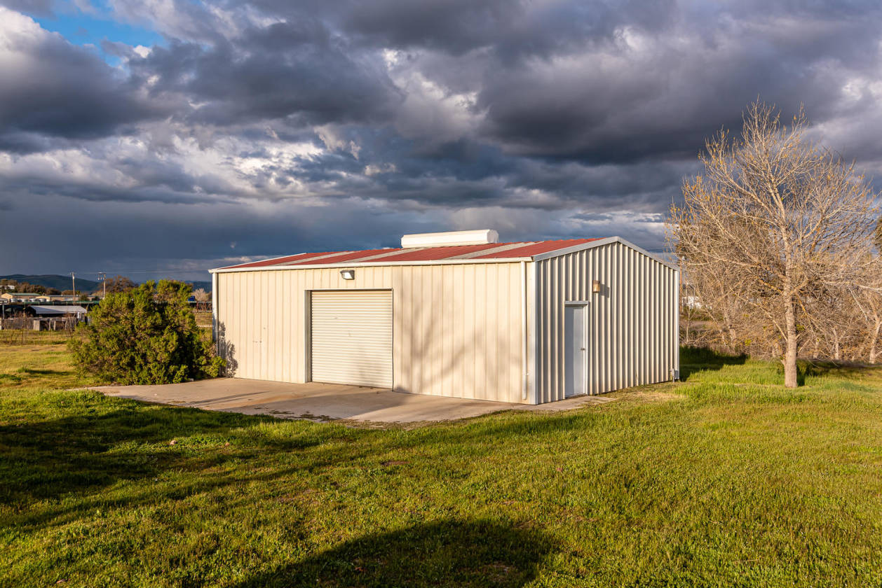 Beautiful Horse Property on 5 Acres in Paso Robles! Paso Robles, San Luis Obispo County