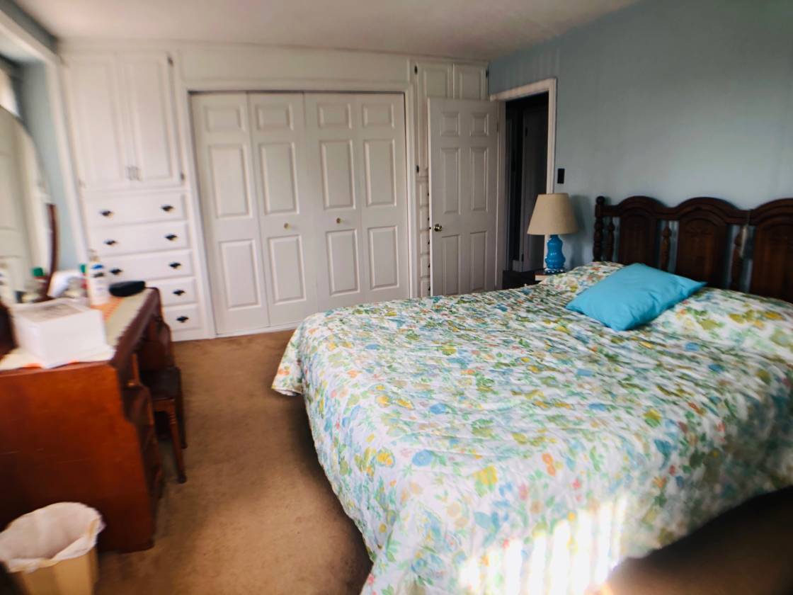 17 Acres Bucks County PA with Stone Farmhouse, Guest... Quakertown, Bucks County