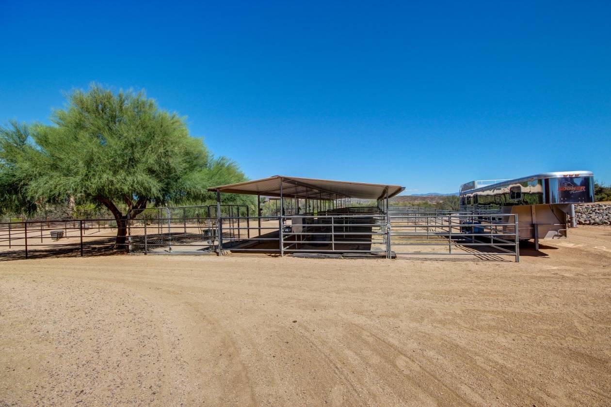 16 Acre Horse Ranch in Rio Verde, AZ Scottsdale, Maricopa County
