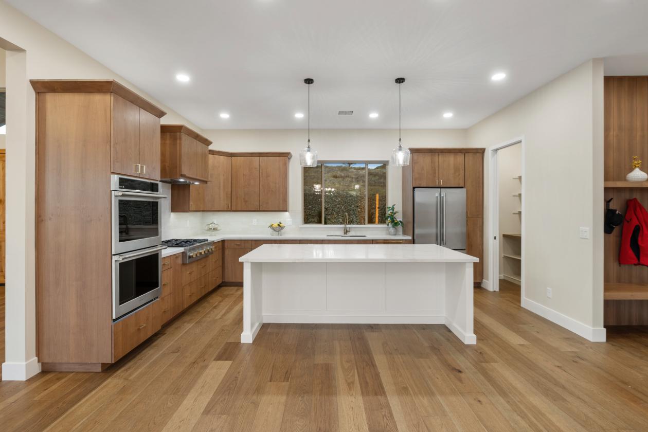 CUSTOM Built 2026 - 7 ACRES - photo 15
