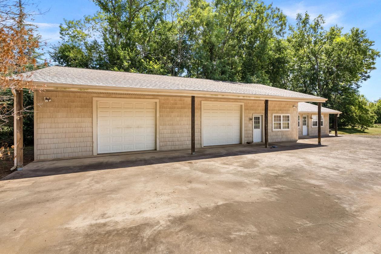 50 Acre Equestrian Property with Private Pond - photo 4