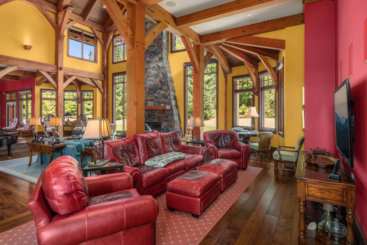 Exclusive Equestrian Estate on 53 Acres - photo 7