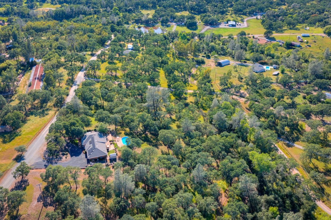 Oh, the POSSIBILITIES!! 5.31 Acres! - photo 28