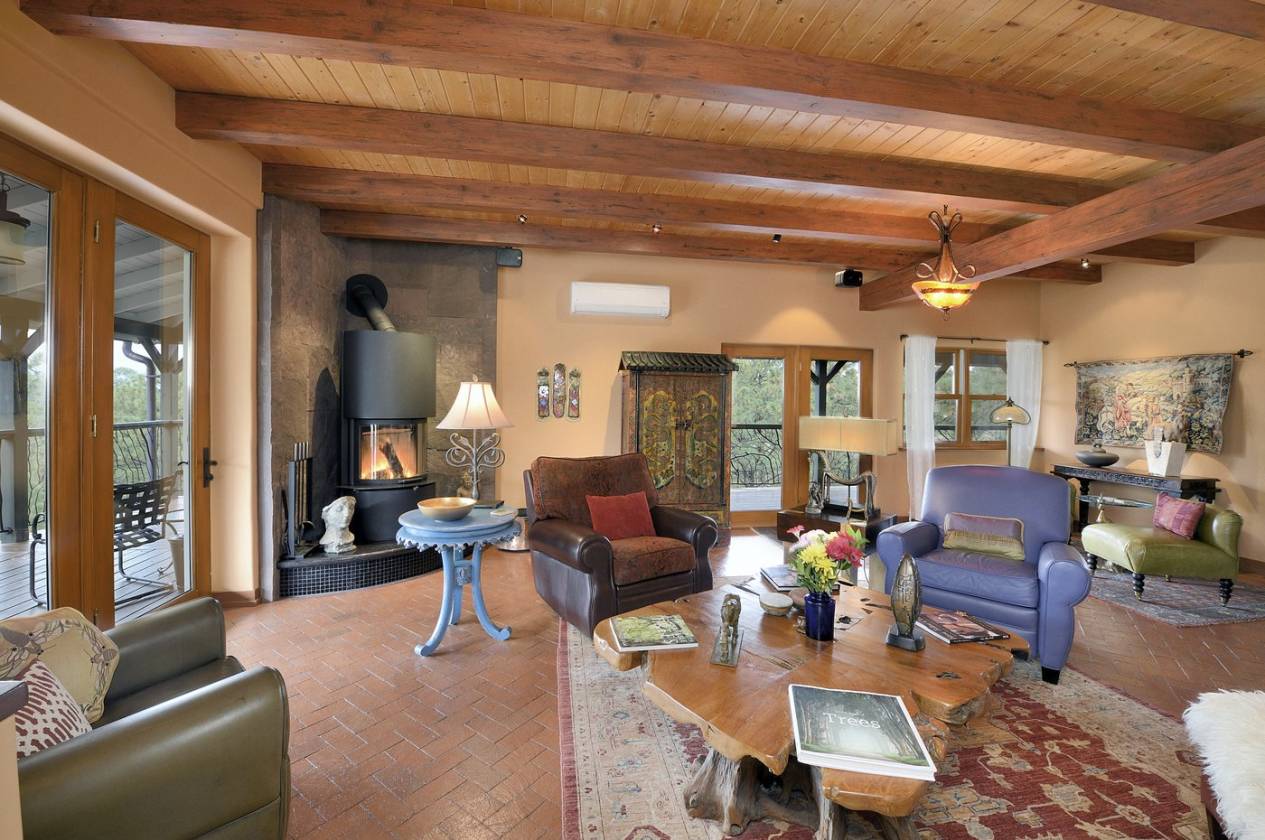 A special gated horse property with access to miles of... Santa Fe