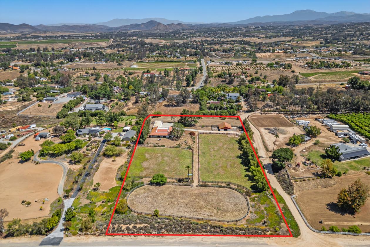 Wine Country horse property with gorgeous views - photo 3