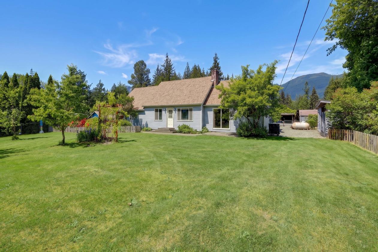 Whitehorse Area Farm - 7.61 acres + Arena - photo 3