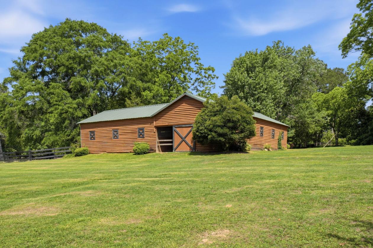 Breathtaking +/-16-Acre Equestrian Estate - photo 16
