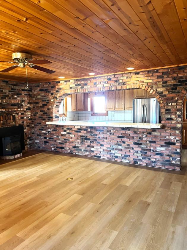 RARE TO FIND A HOME DOWNTOWN LAMOILLE - photo 8
