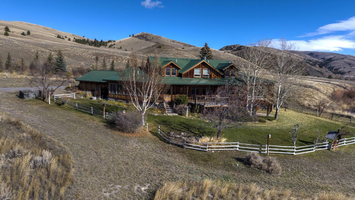 Phantom Spring Ranch on 470± Acres - photo 4