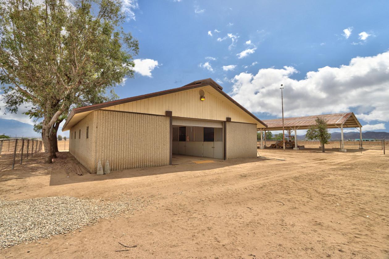 Updated Equestrian Estate with Covered Arena - photo 25