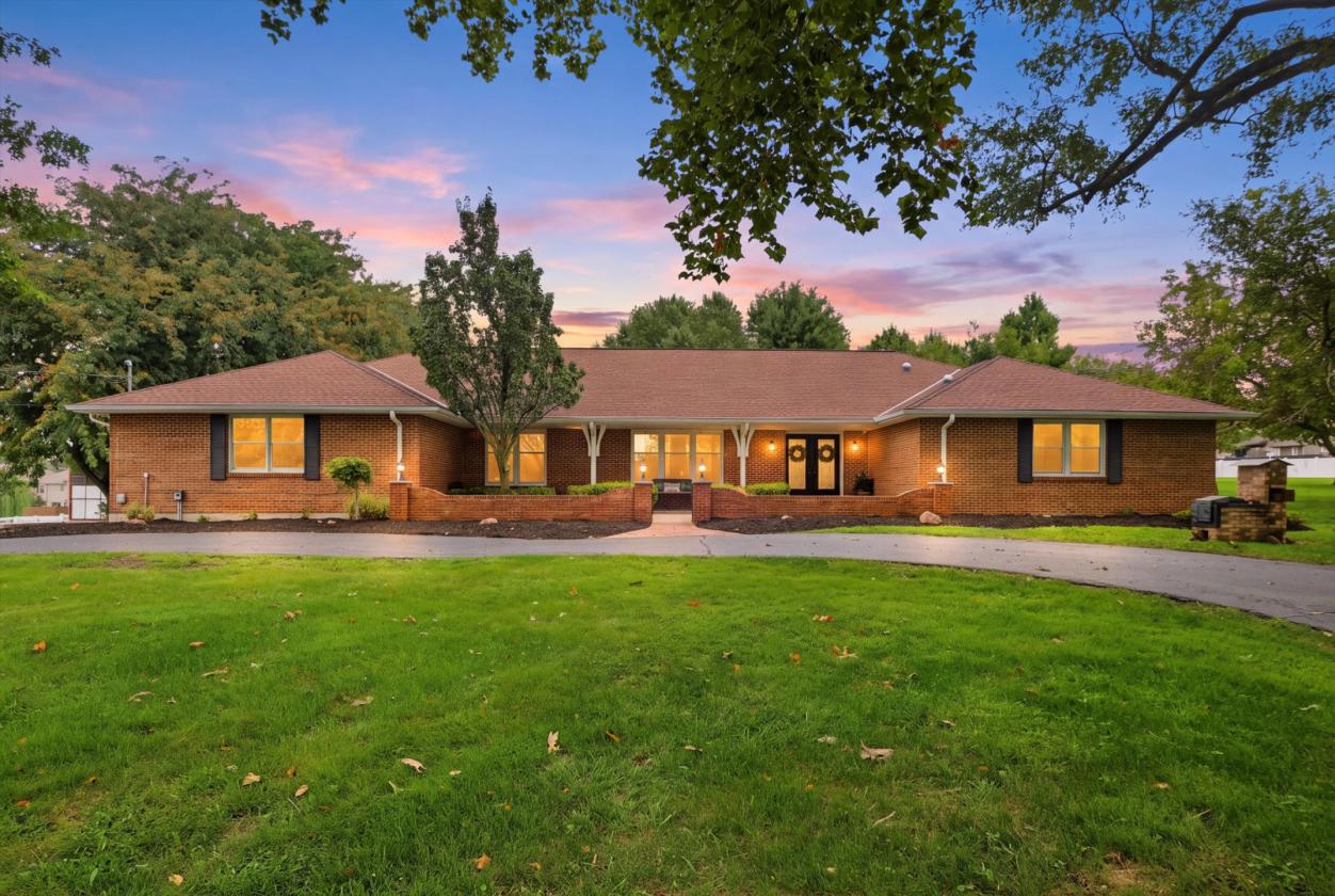 Premier Equestrian Estate on Nearly 20 Acres - photo 17
