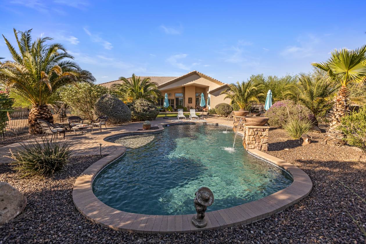 Luxury Home, Horse setup, Ride off Property, Pool - photo 8