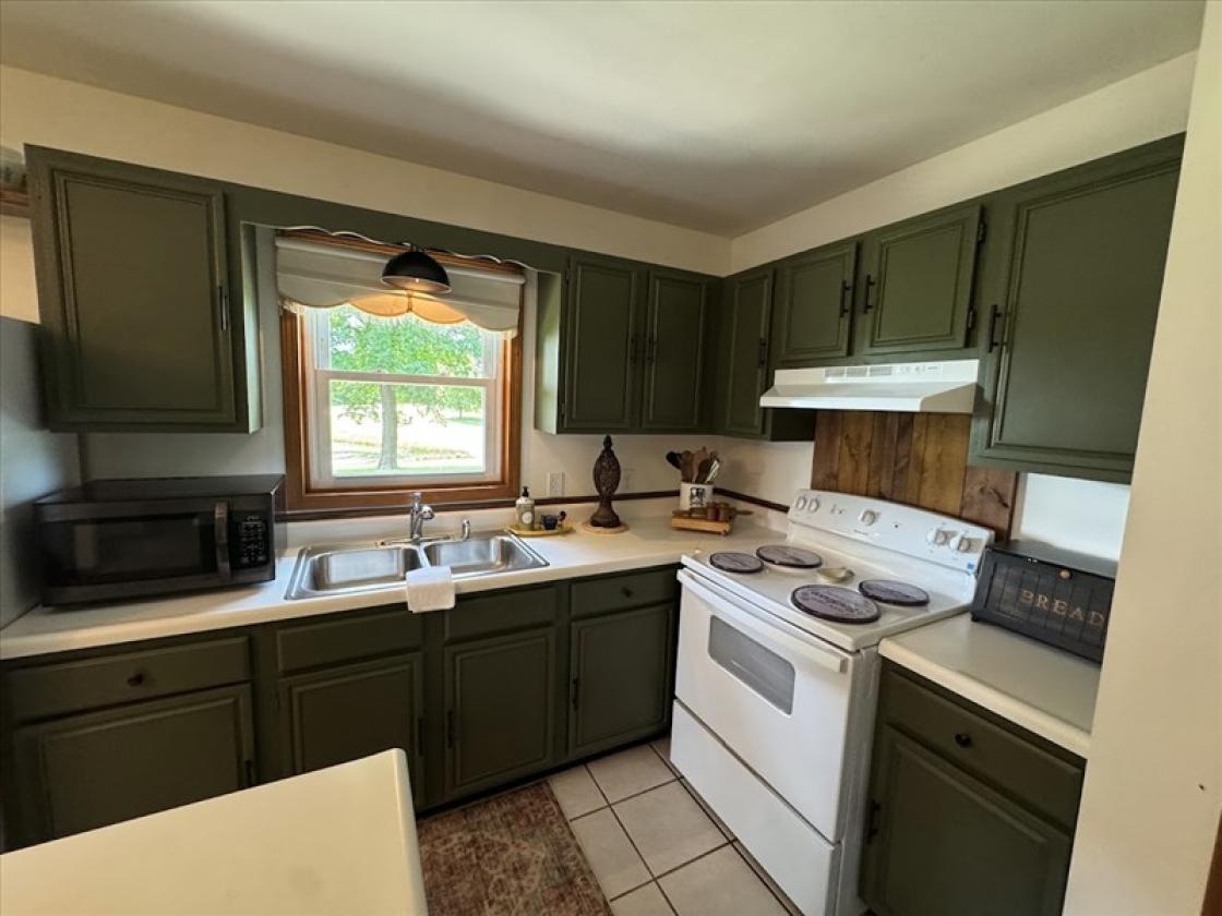 Immaculate property - photo 4