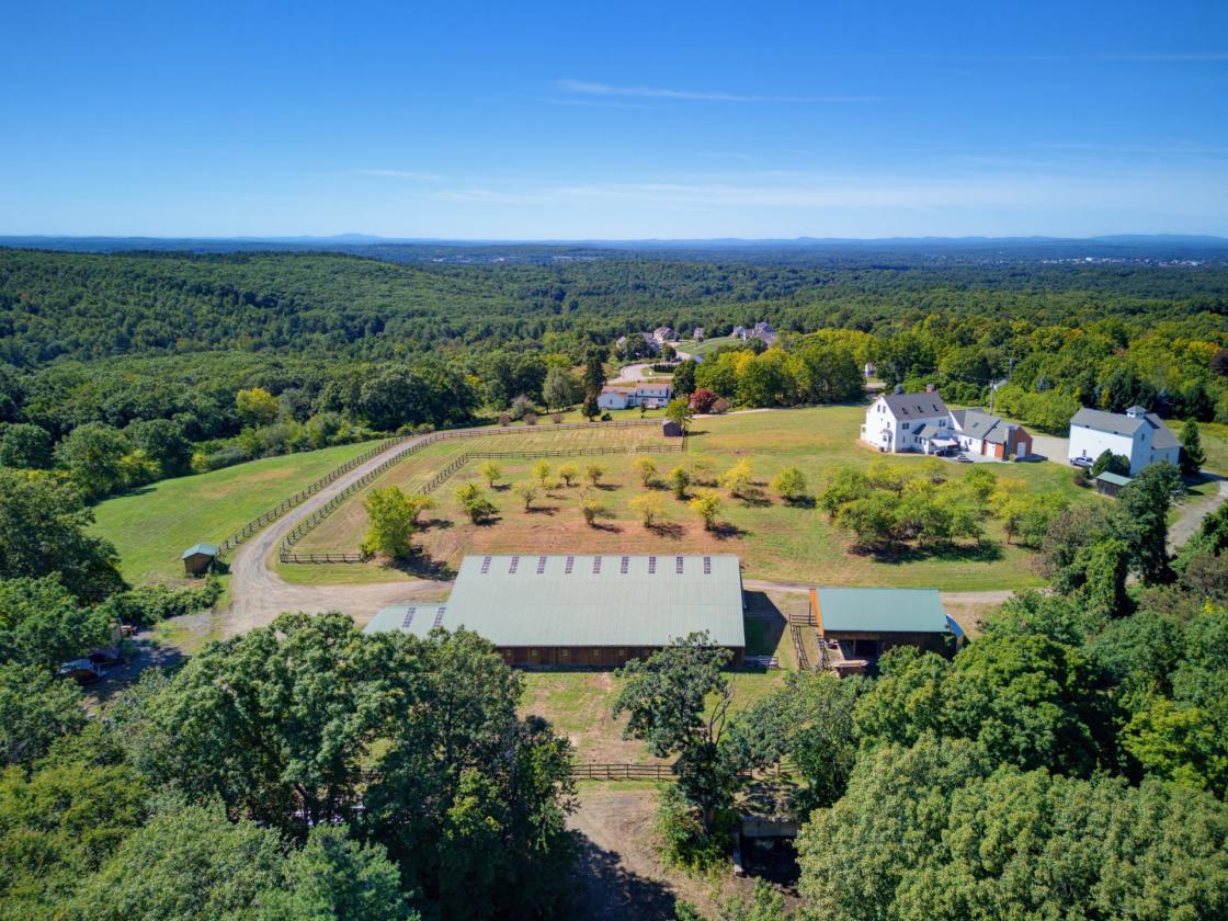 Equestrian Estate with endless possibilities - photo 28