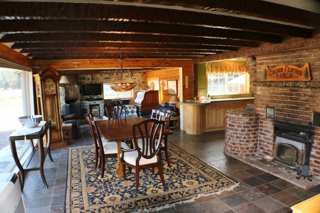 180 acre ranch with four homes and a river runs... Cromberg, Plumas