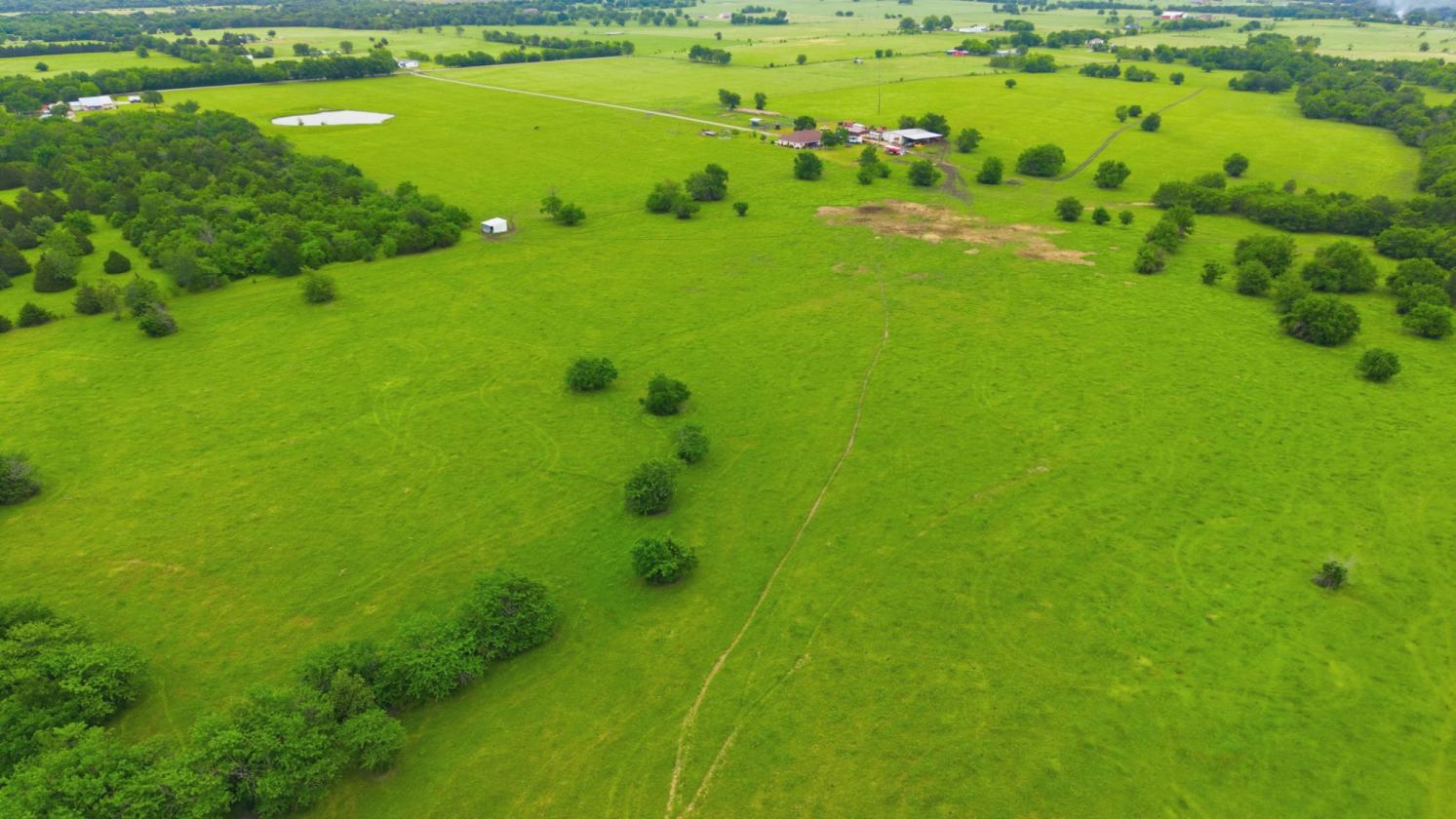 194 ACRE BREATHTAKING RANCH - photo 17